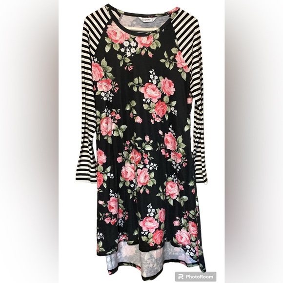 Pat Pat Dresses & Skirts - Pat Pat long T-shirt dress high low hem midi floral small teacher dress